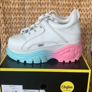 NIB Buffalo London 💕Candy Platform Sneakers